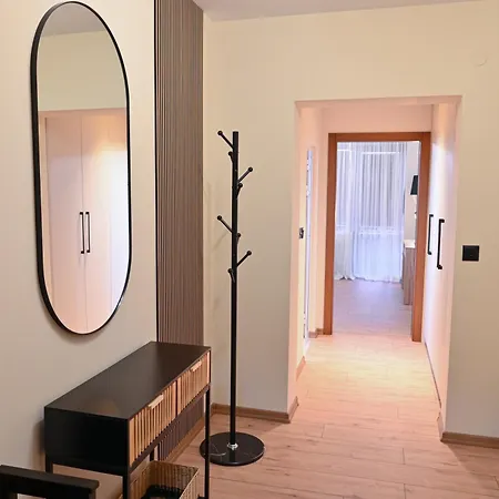 Sunrise 2 - Modern Retreat Near The Gondola Apartment Bansko