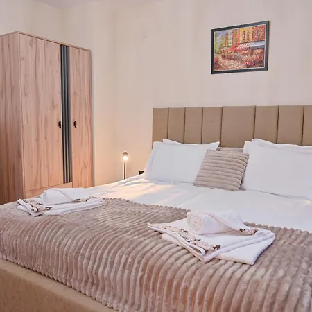 Apartamento Sunrise 2 - Modern Retreat Near The Gondola