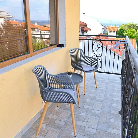 Sunrise 2 - Modern Retreat Near The Gondola * Bansko